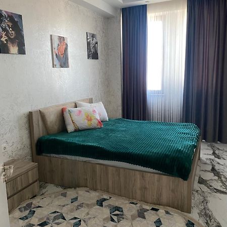 Апартамент От Ольги Kobuleti Bagian luar foto